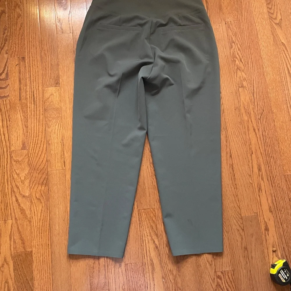 Athleta Stretchy Pants - Picture 5 of 7